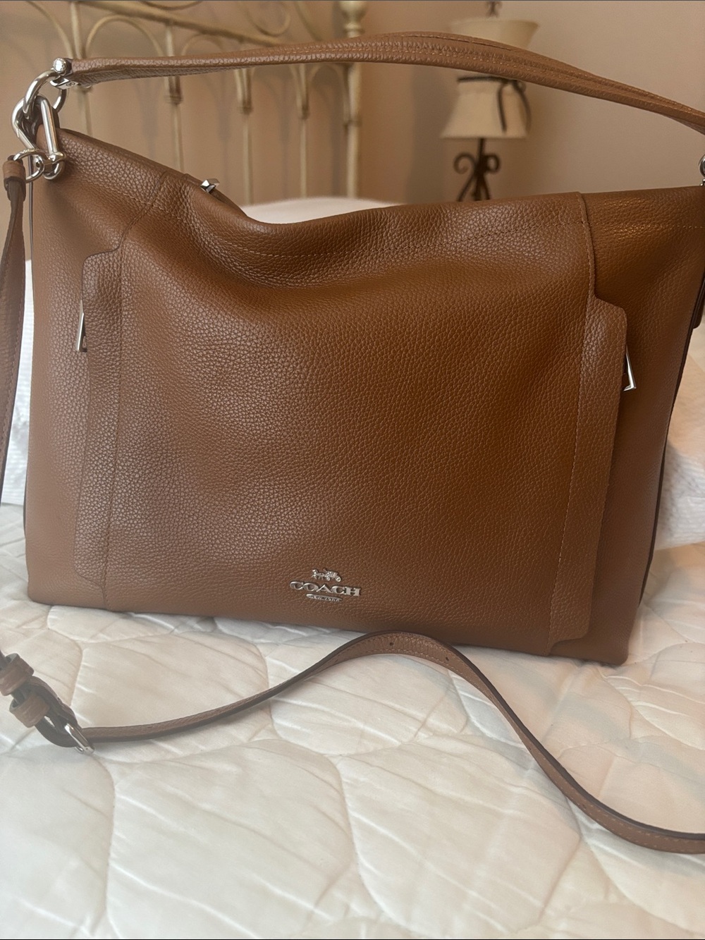 Coach  Pebbled Leather Scout Hobo  Bag!  Saddle color with CB Strap